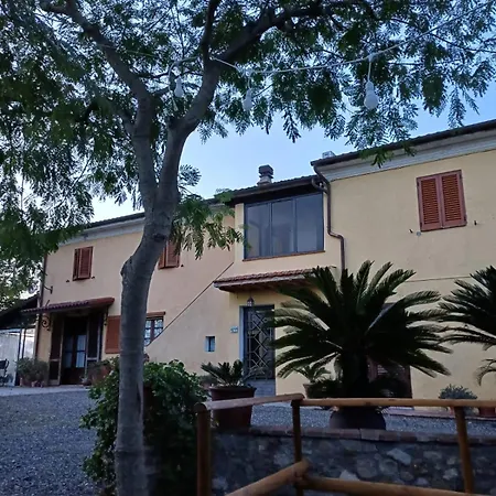 Casale Rustico Poggiarino Dib&l * Castelnuovo della Misericordia